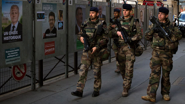 Manchester saldırısı sonrası Fransa önlemleri artırıyor