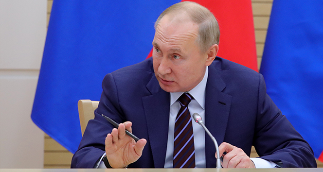 Putin, anayasa değişikliğine gidiyor