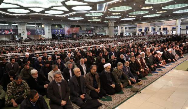 İran’dan cuma namazı kararı! Yeniden başlıyor