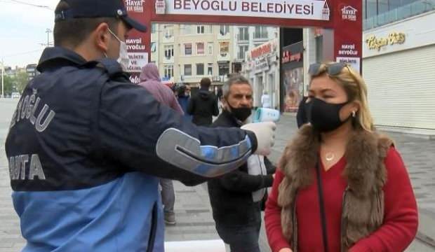 Taksim Meydanı ve İstiklal Caddesi’nde maske denetimi başladı