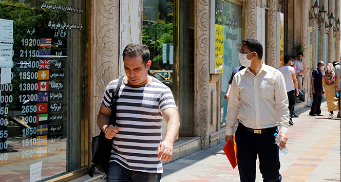 18 milyon İranlı korona virüse yakalandı