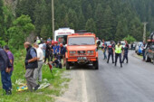 Erzurum’da otomobil uçurumdan yuvarlandı: 1 ölü, 3 yaralı