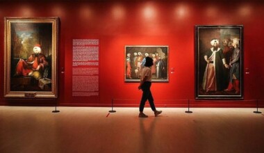 Müzeler eserlerini sanal ortama taşıdı