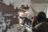 Komandolar terörle mücadele faaliyetlerine kararlılıkla devam ediyor