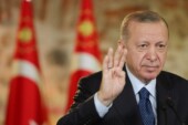 Erdoğan: Türkiye rekor üstüne rekor kırmayı sürdürüyor