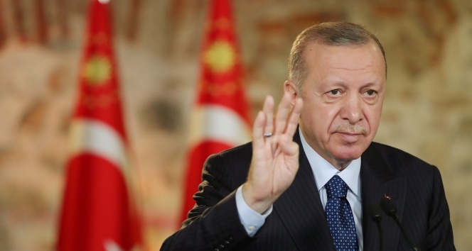 Erdoğan: Türkiye rekor üstüne rekor kırmayı sürdürüyor