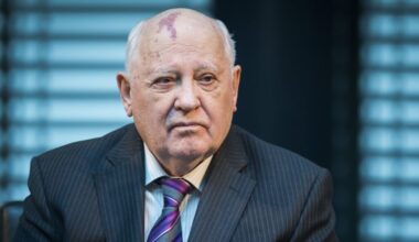 Eski Sovyet lideri Gorbaçov’dan kritik ‘nükleer’ uyarısı