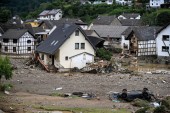 Almanya’da sel felaketinde can kaybı sayısı 42’ye yükseldi
