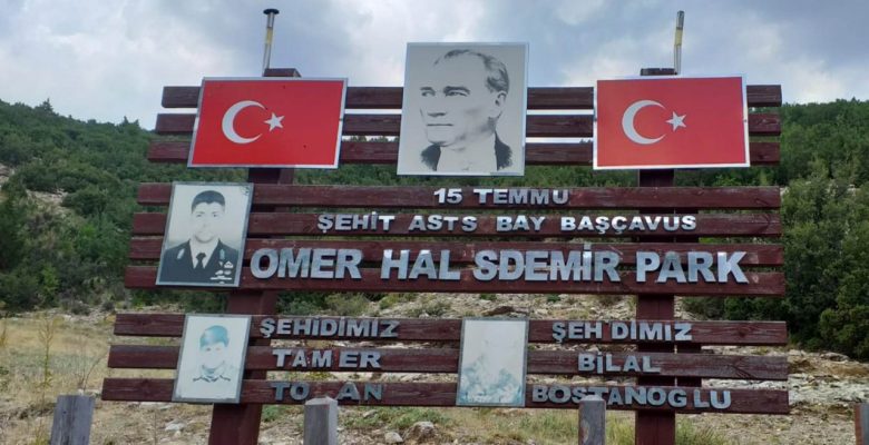 Antalya’da Şehit Ömer Halisdemir Parkı’nda Türk bayrağına ateş açtılar