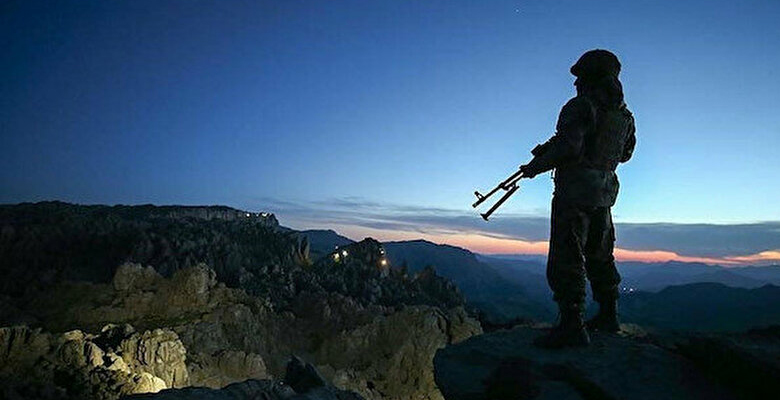 PKK’dan kaçan beş terörist ikna yöntemiyle teslim oldu